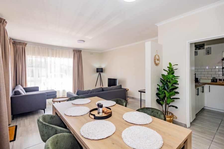 To Let 3 Bedroom Property for Rent in Protea Heights Western Cape